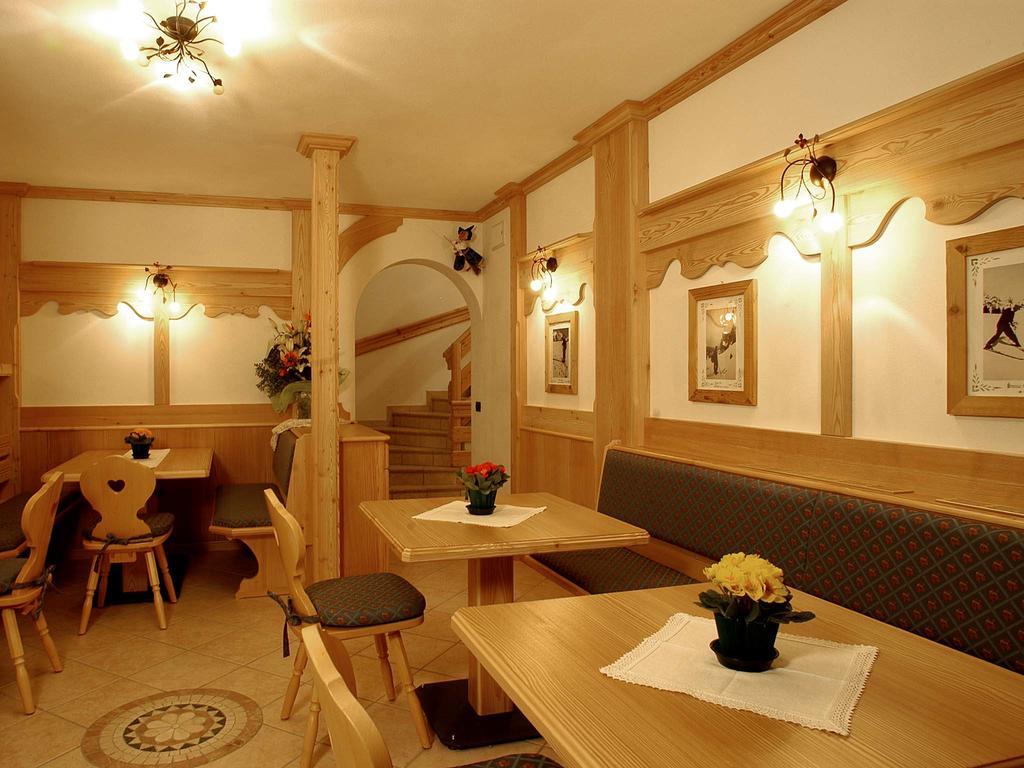 Apartments Mirabell Ливиналлонго-дель-Коль-ди-Лана Экстерьер фото